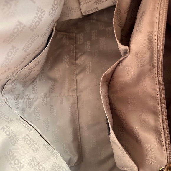 Michael Kors Ourse - Picture 4 of 6